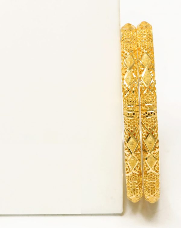 Fancy Bangles | BIS 916 Purity