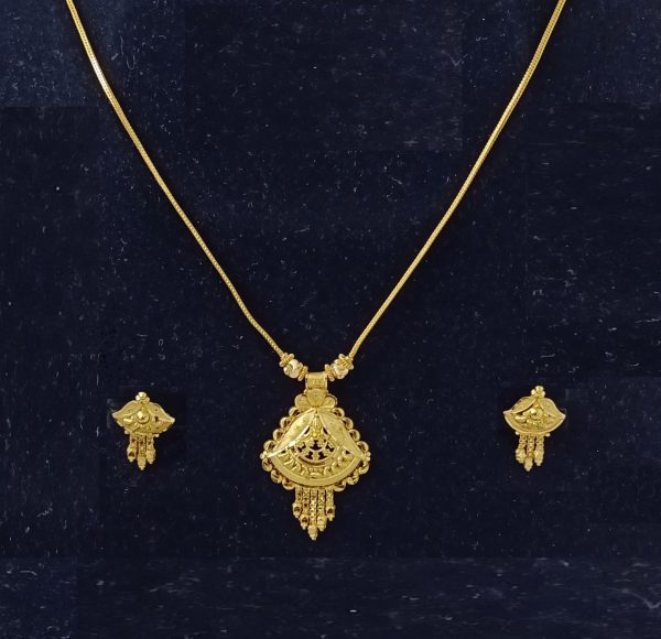 Fancy Pendant Set | BIS 916 Purity